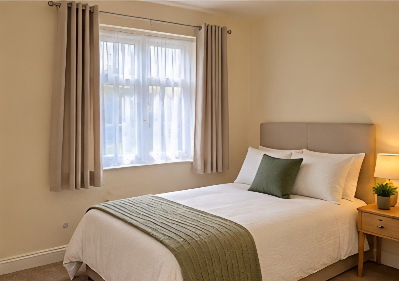 Flat Florence Road in Greater London