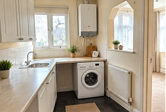 Flat Florence Road in Greater London