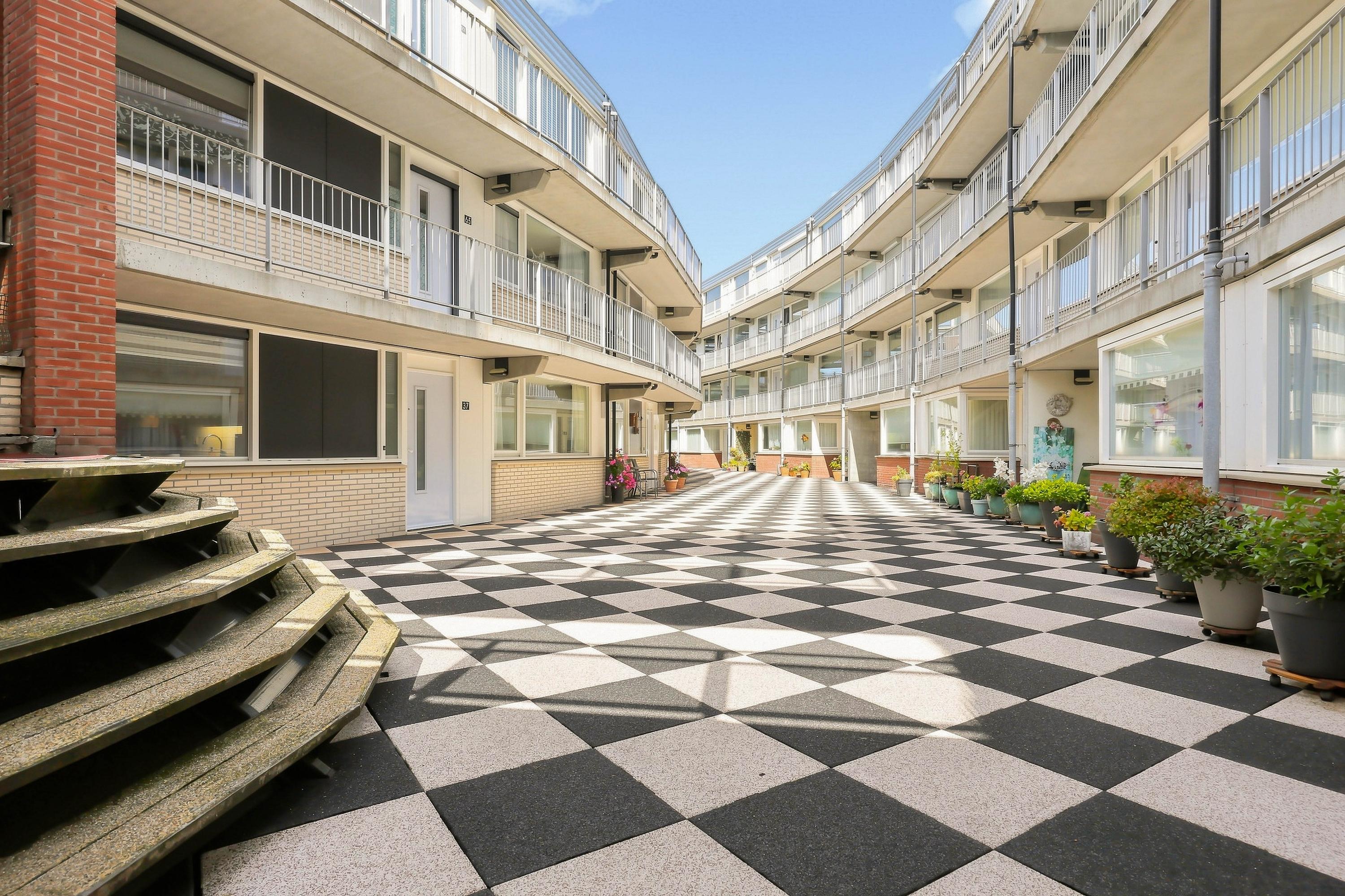 Appartement te koop: de Raep 37, Beverwijk