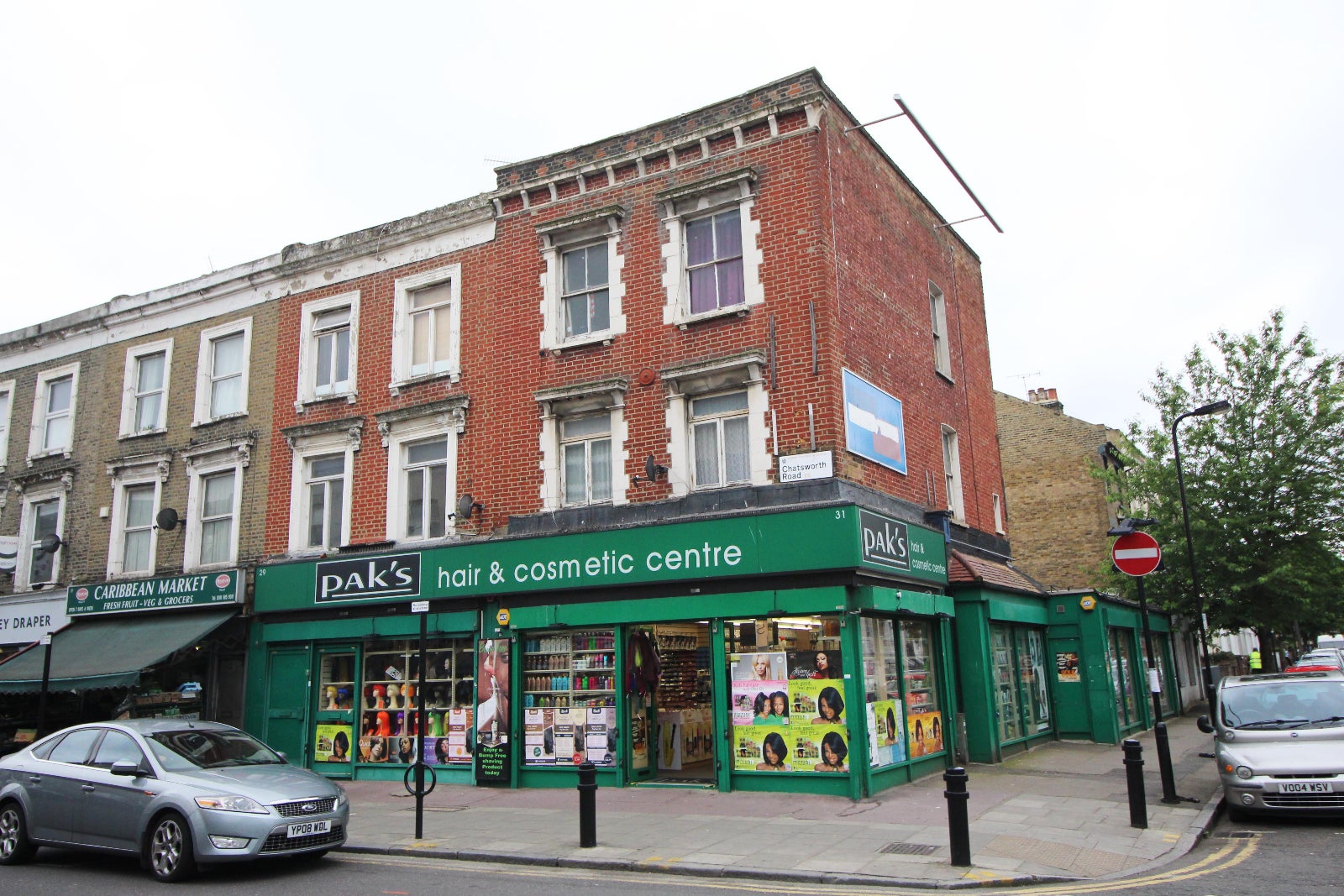 Flat Chatsworth Road in Greater London