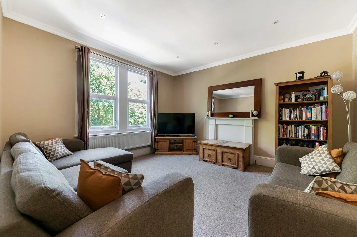 House Sydenham Road in Greater London