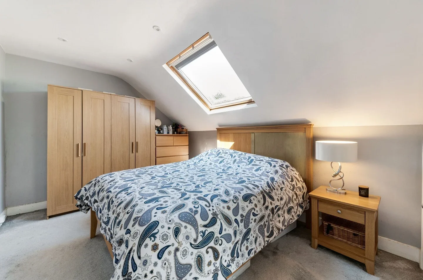 House Sydenham Road in Greater London
