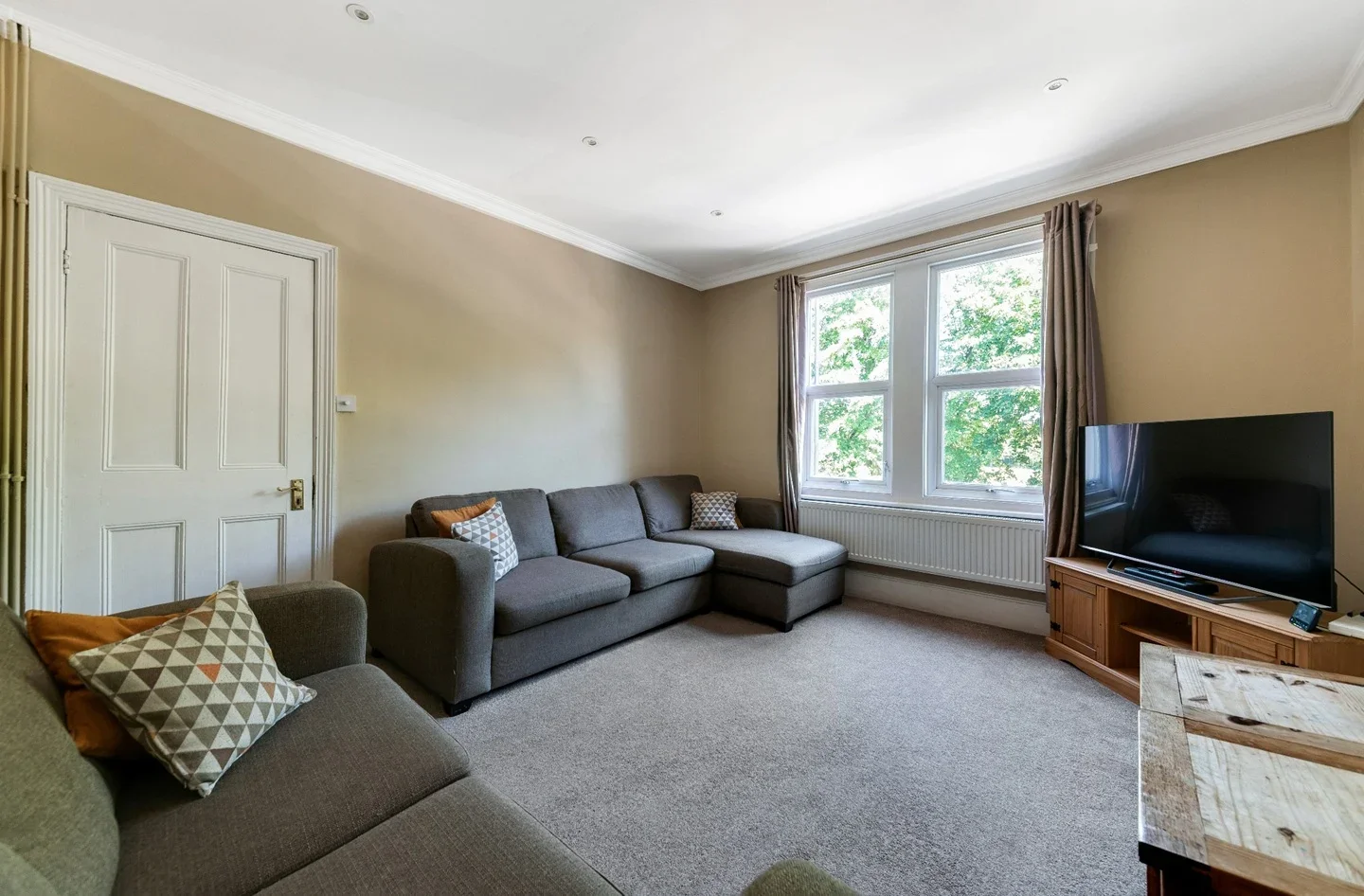 House Sydenham Road in Greater London