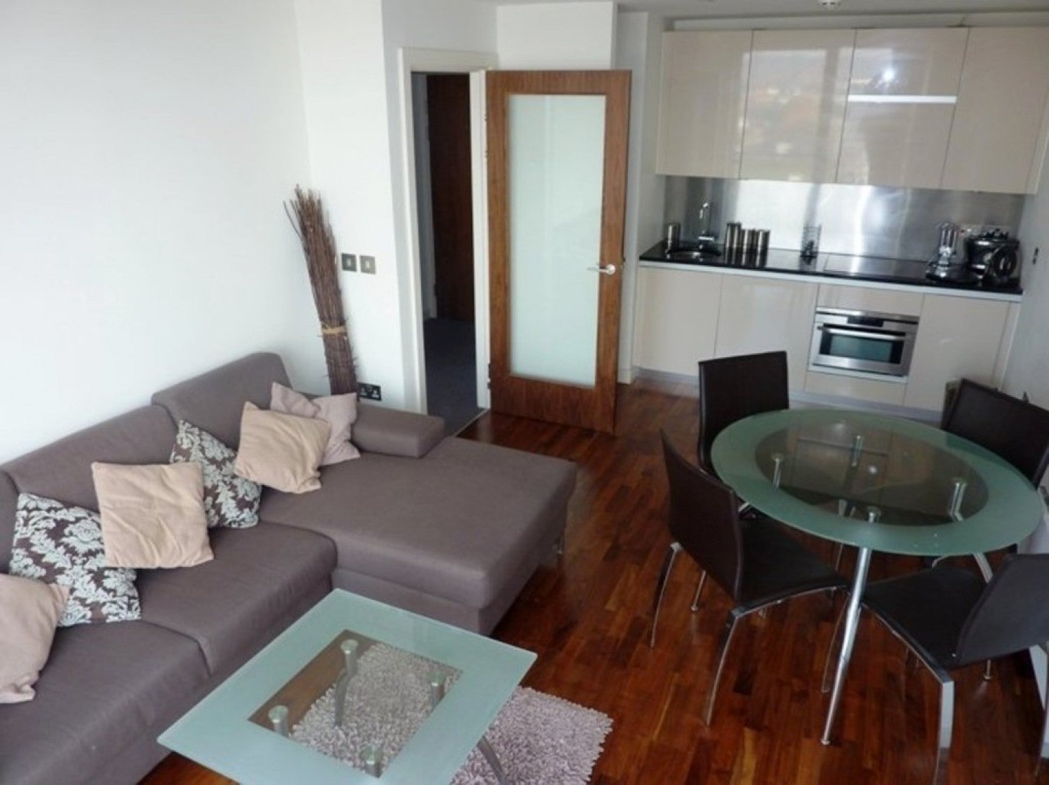 Flat The Quays in Salford