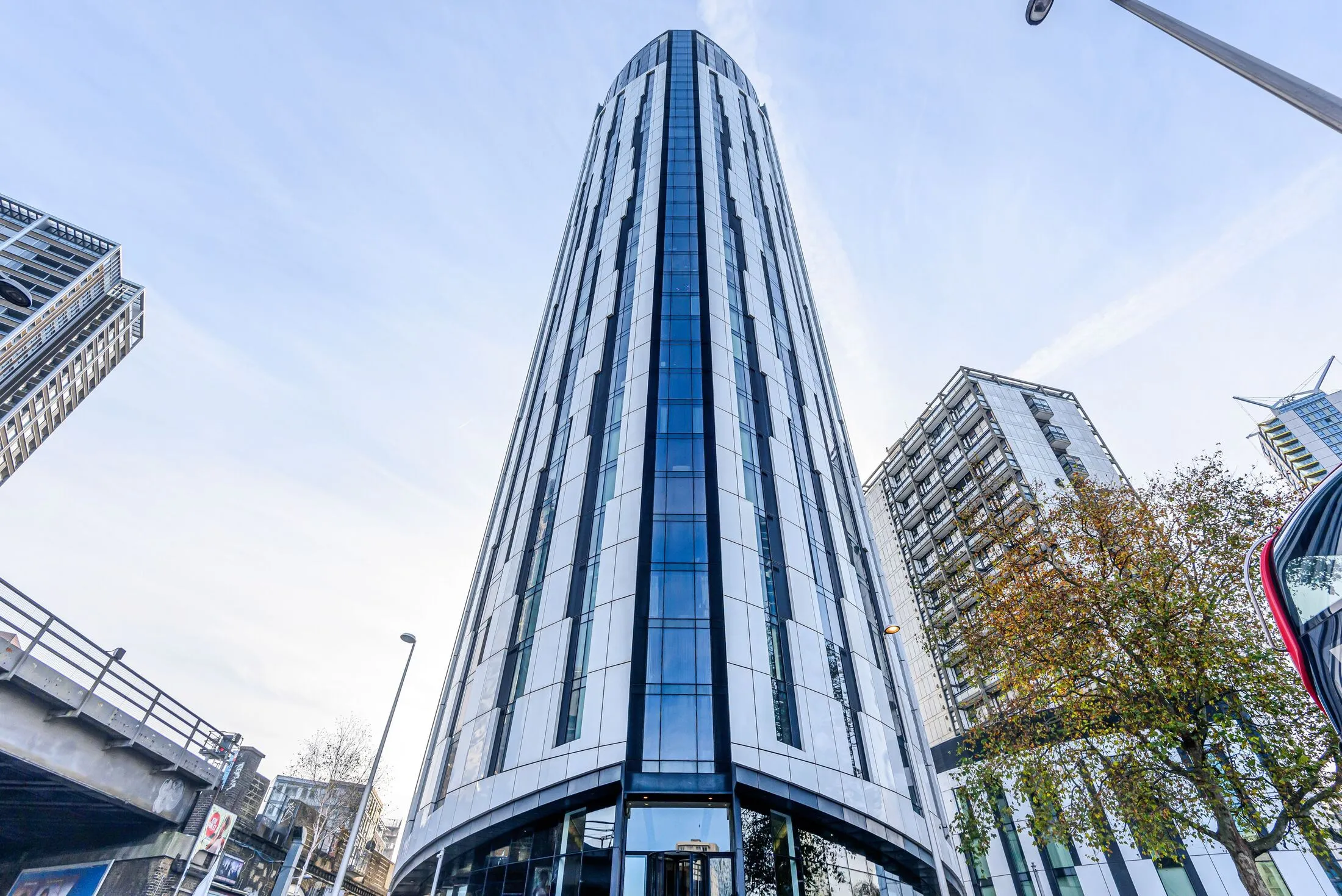 Flat Wollaston Close in Greater London