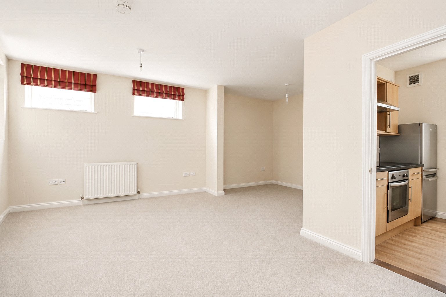 Room High Street in East Hampshire