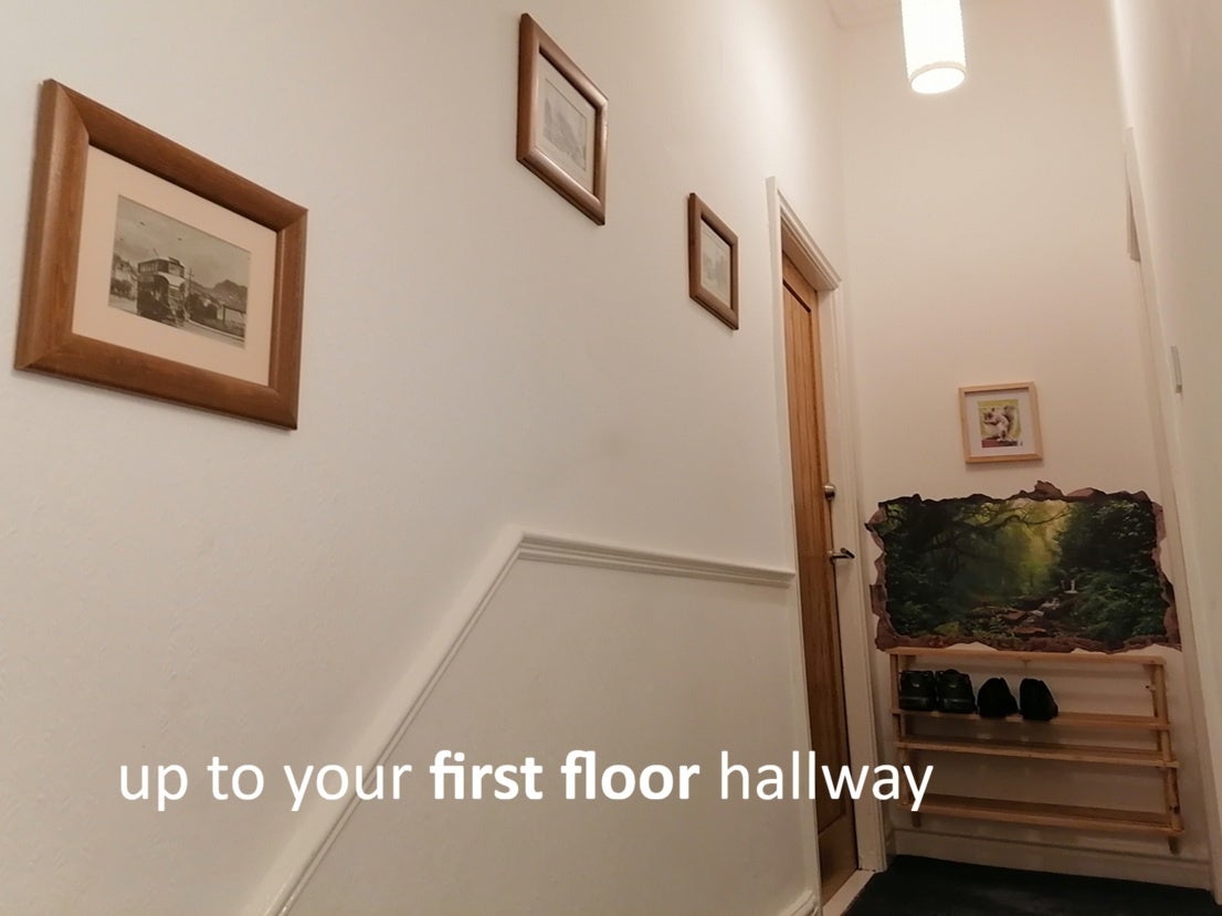Flat Clarendon Road in Wallasey