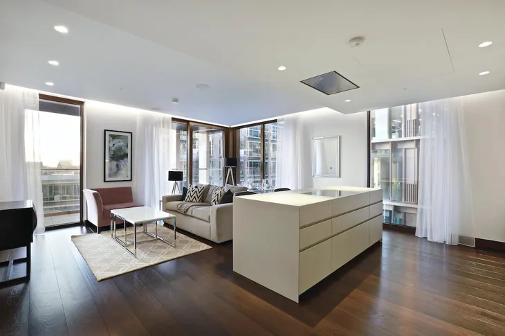 Flat Victoria Street in City of Westminster