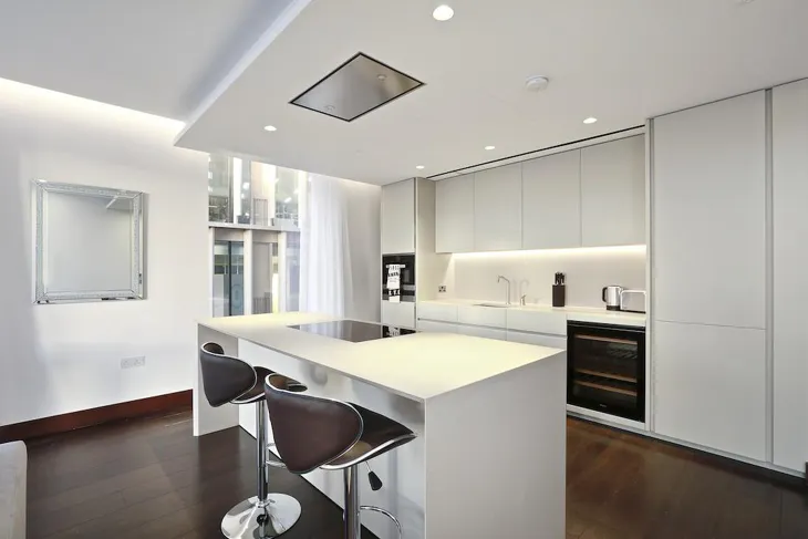 Flat Victoria Street in City of Westminster