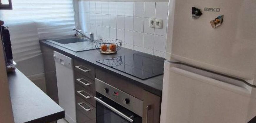 Appartement Place Jean Jaurès à Saint-Étienne