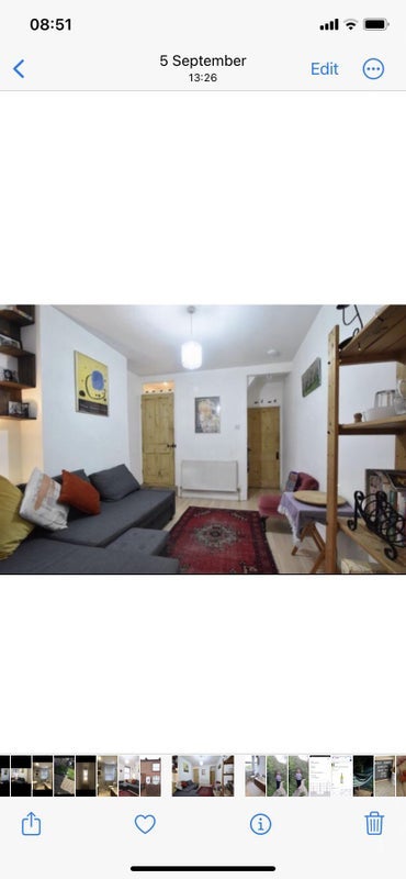 Room Moreton Road South in Luton