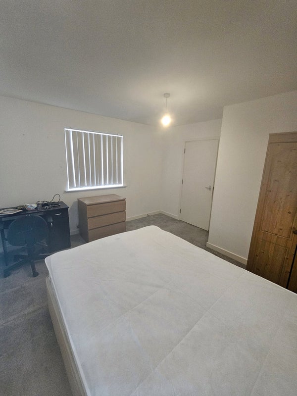 Room Trent Road in Chelmsford