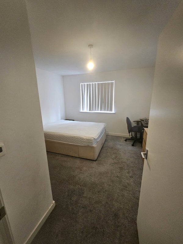 Room Trent Road in Chelmsford