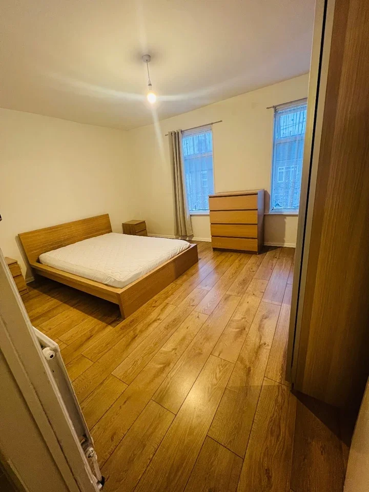 Room Chadwell Road in Grays