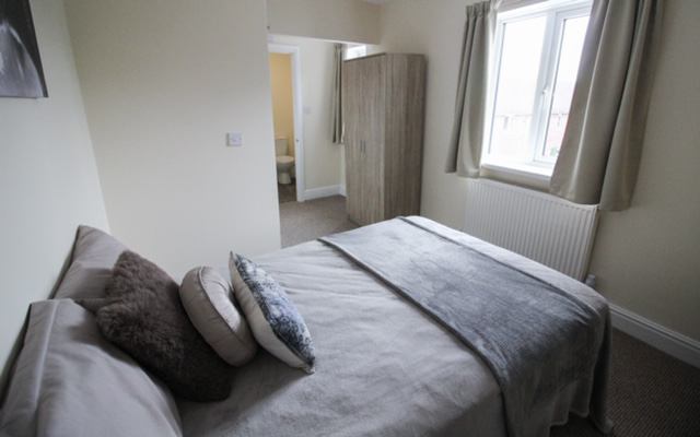 Room Hampden Road in Doncaster