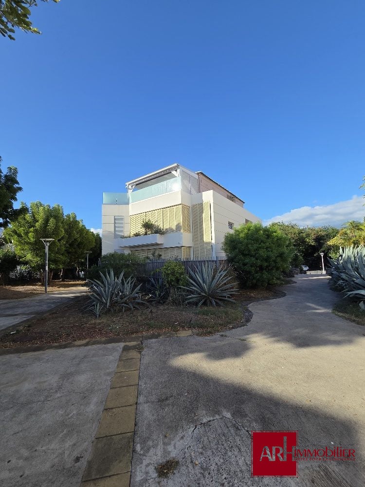 Flat Rue des Maldives in Saint-Gilles-les-Bains