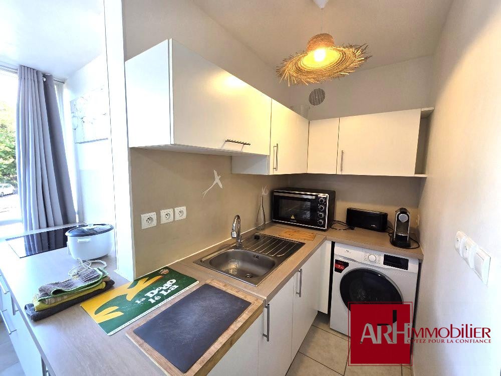 Flat Rue des Maldives in Saint-Gilles-les-Bains