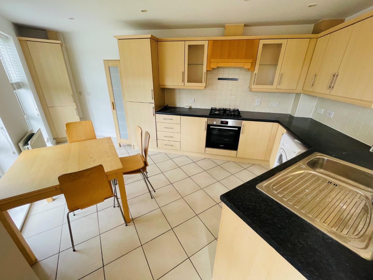 Flat Shillingford Close in Greater London
