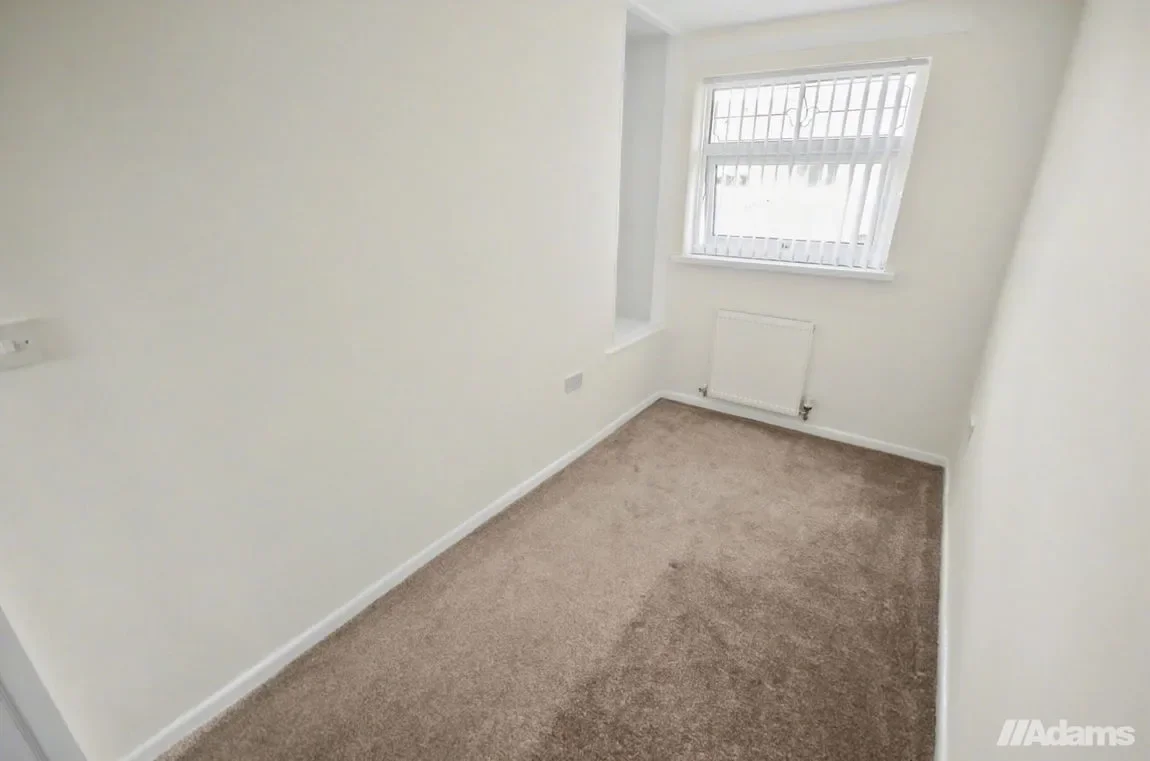 House Lonsdale Close in Widnes