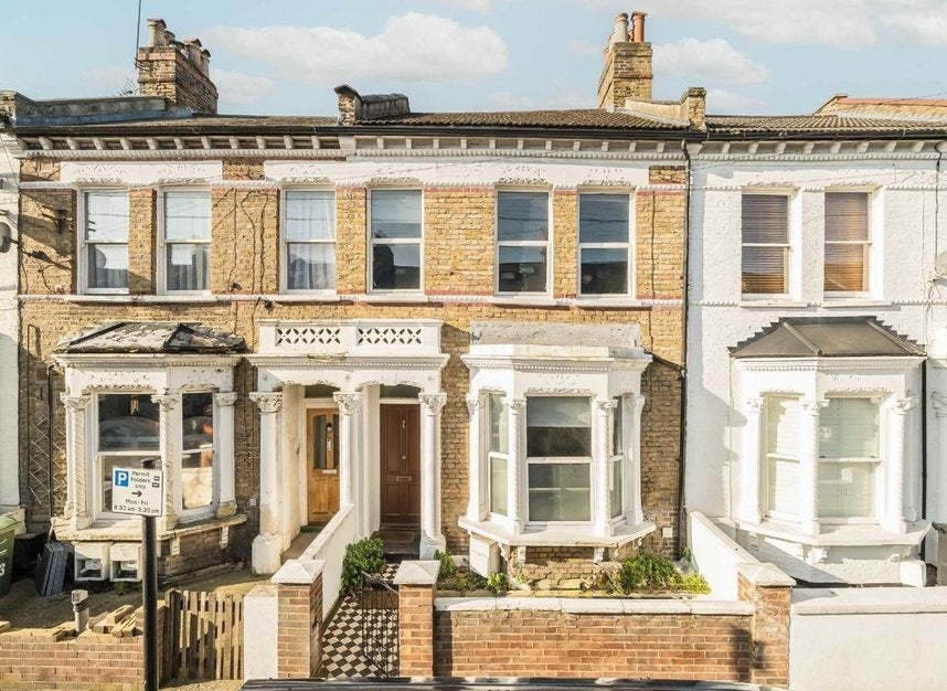 House Solon Road in Greater London