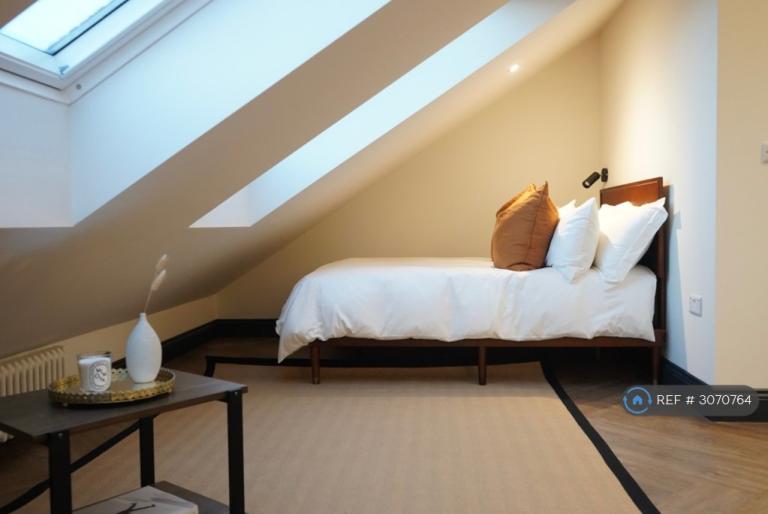 Room Gainsborough Grove in Newcastle upon Tyne