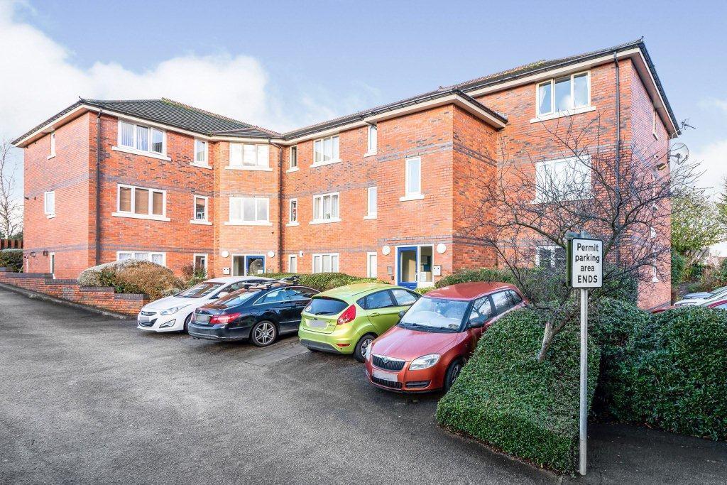 Flat High Gates Close in Warrington