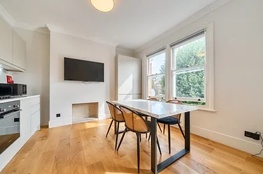Flat Portnall Road in City of Westminster