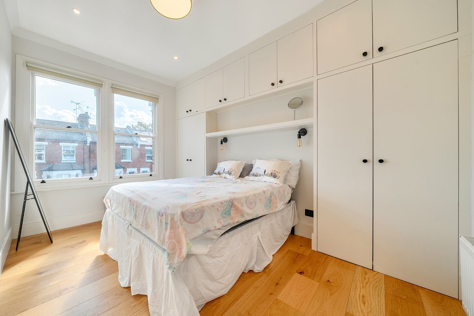 Flat Portnall Road in City of Westminster