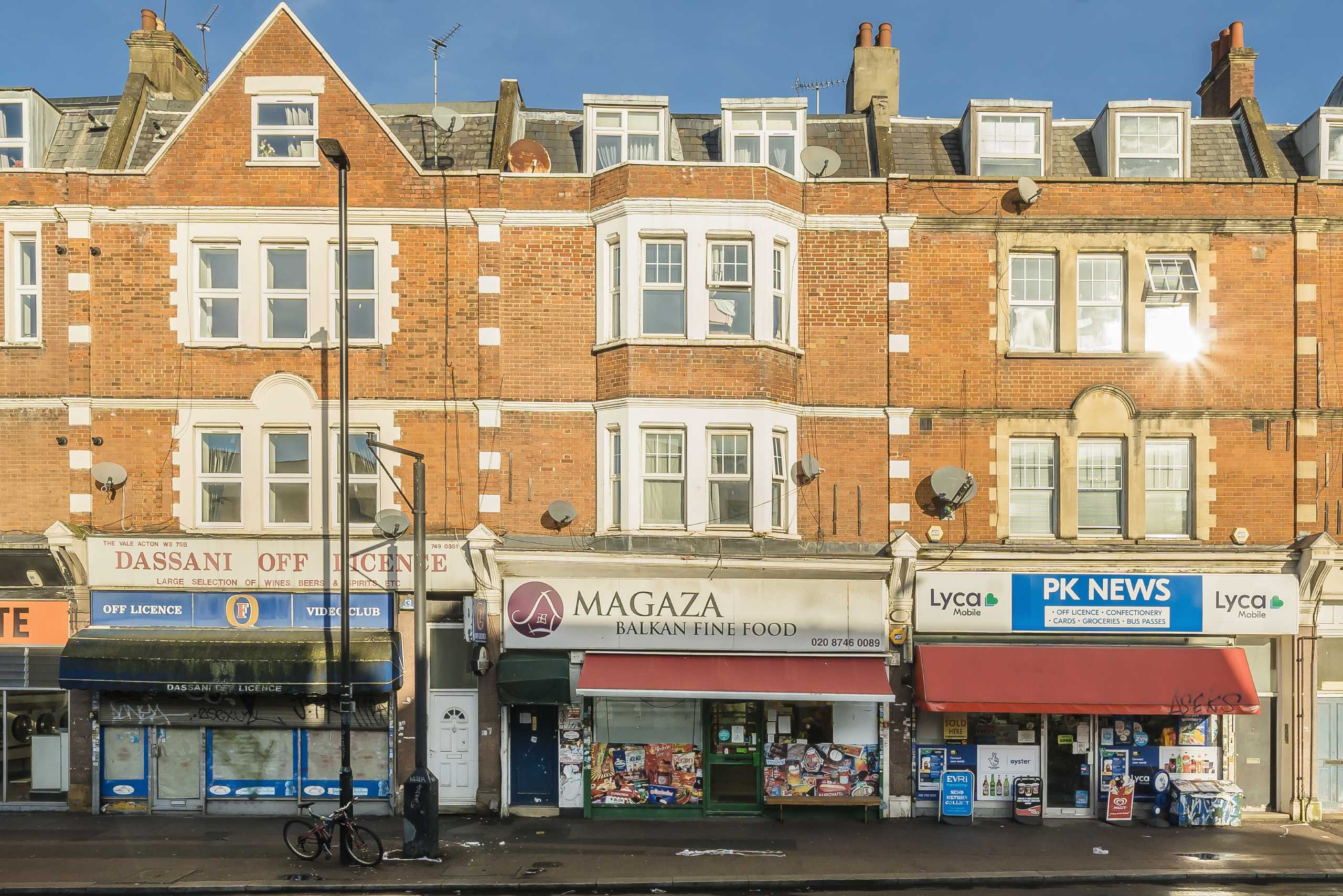 Flat The Vale in Greater London