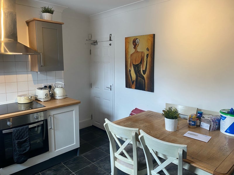Room Melville Road in Maidstone