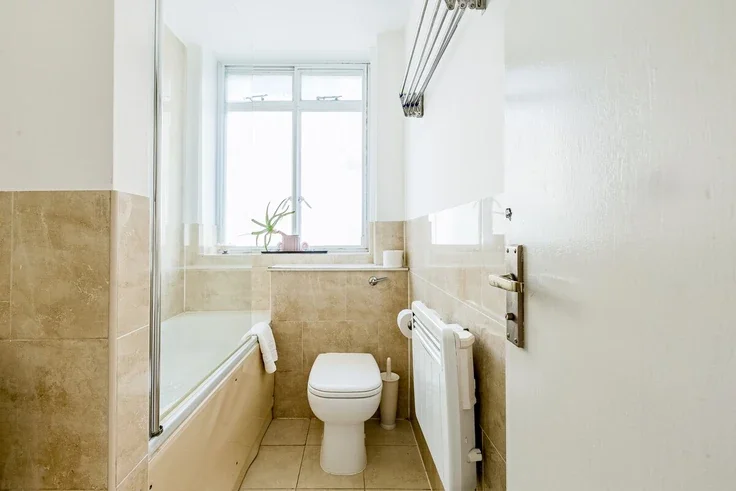 Flat Westbourne Gardens in City of Westminster