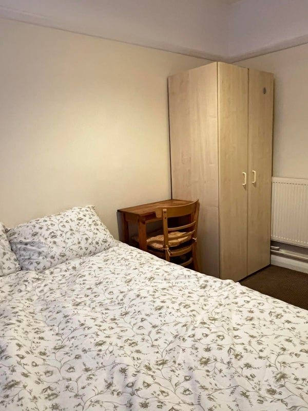 Room Melbourne Court in Greater London