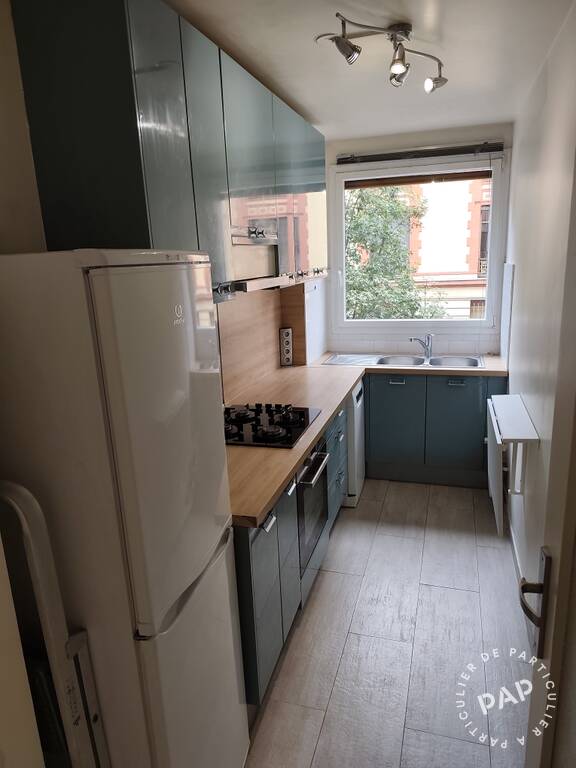 Flat Rue Saint-Fargeau in Paris