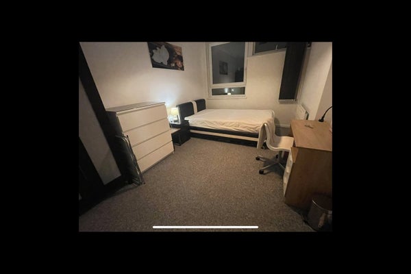 Room Granite Street in London
