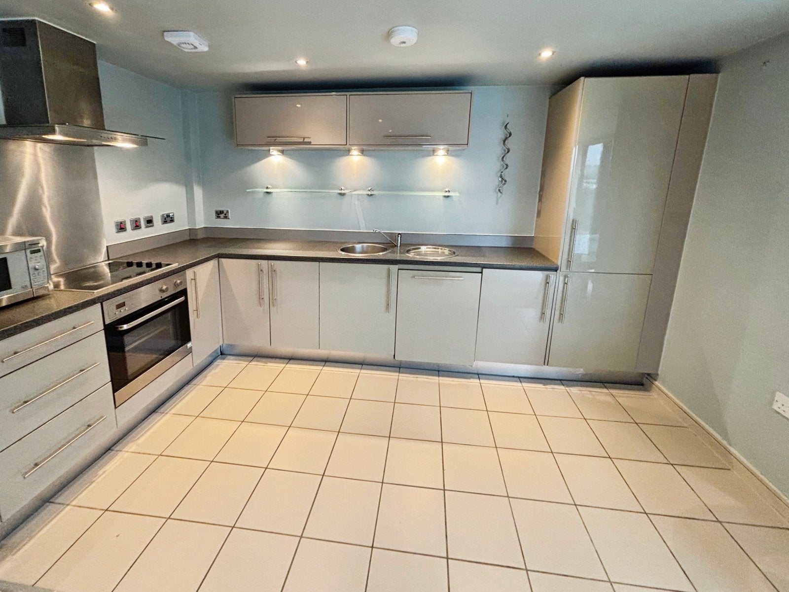 Flat Wilmslow Road in Manchester