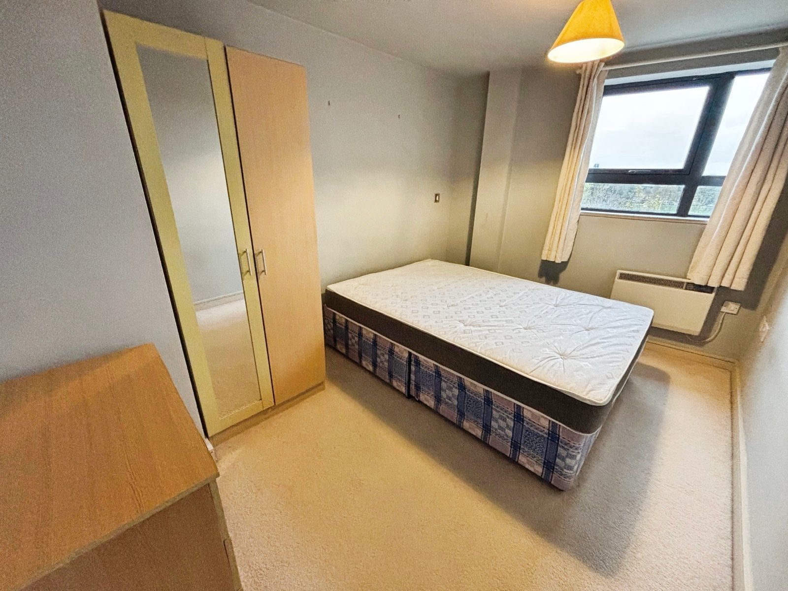 Flat Wilmslow Road in Manchester
