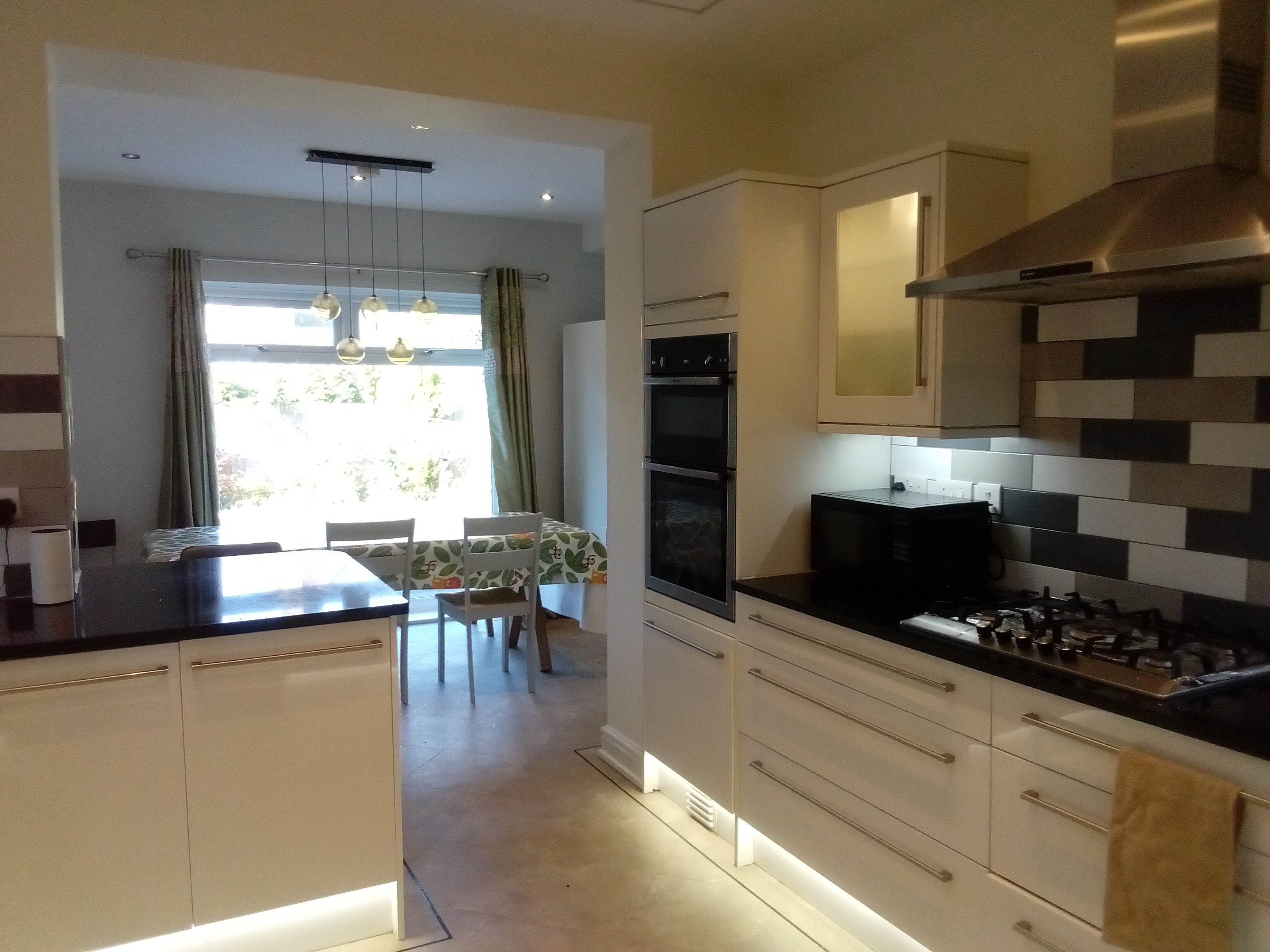 Room Ruabon Road in Manchester