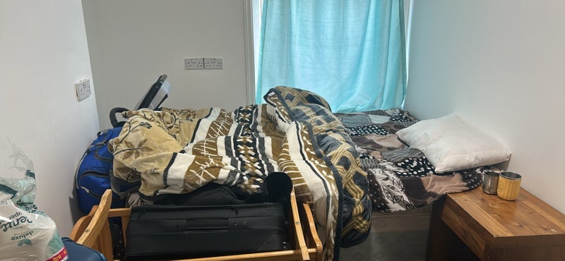 Room Halliwell Road in Bolton