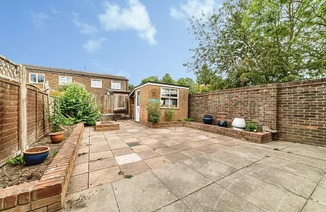 House Anglesey Close in Basingstoke and Deane