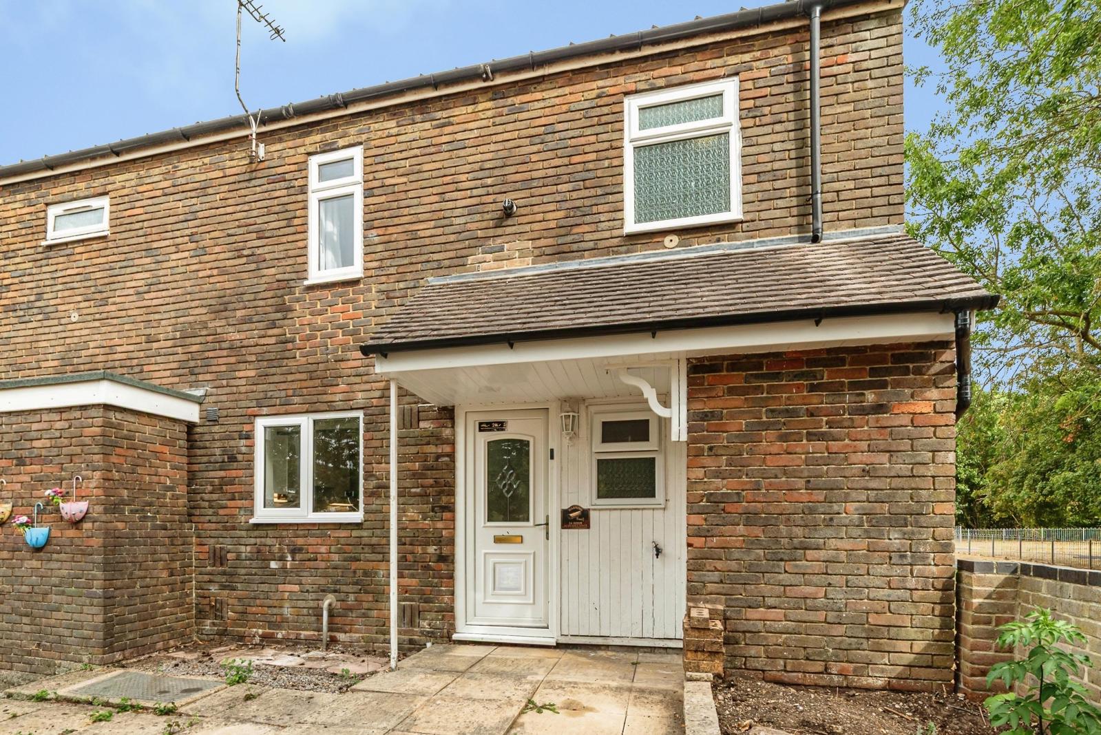 House Anglesey Close in Basingstoke and Deane