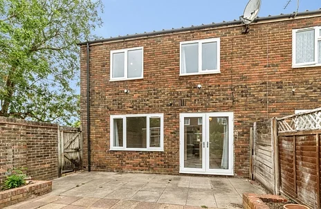 House Anglesey Close in Basingstoke and Deane