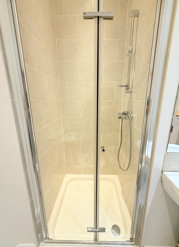 Flat Stanhope Gardens in Greater London