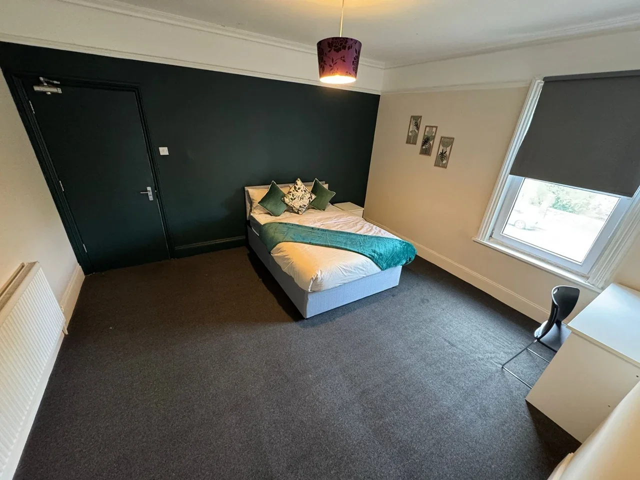 Room Cedars Road in Greater London