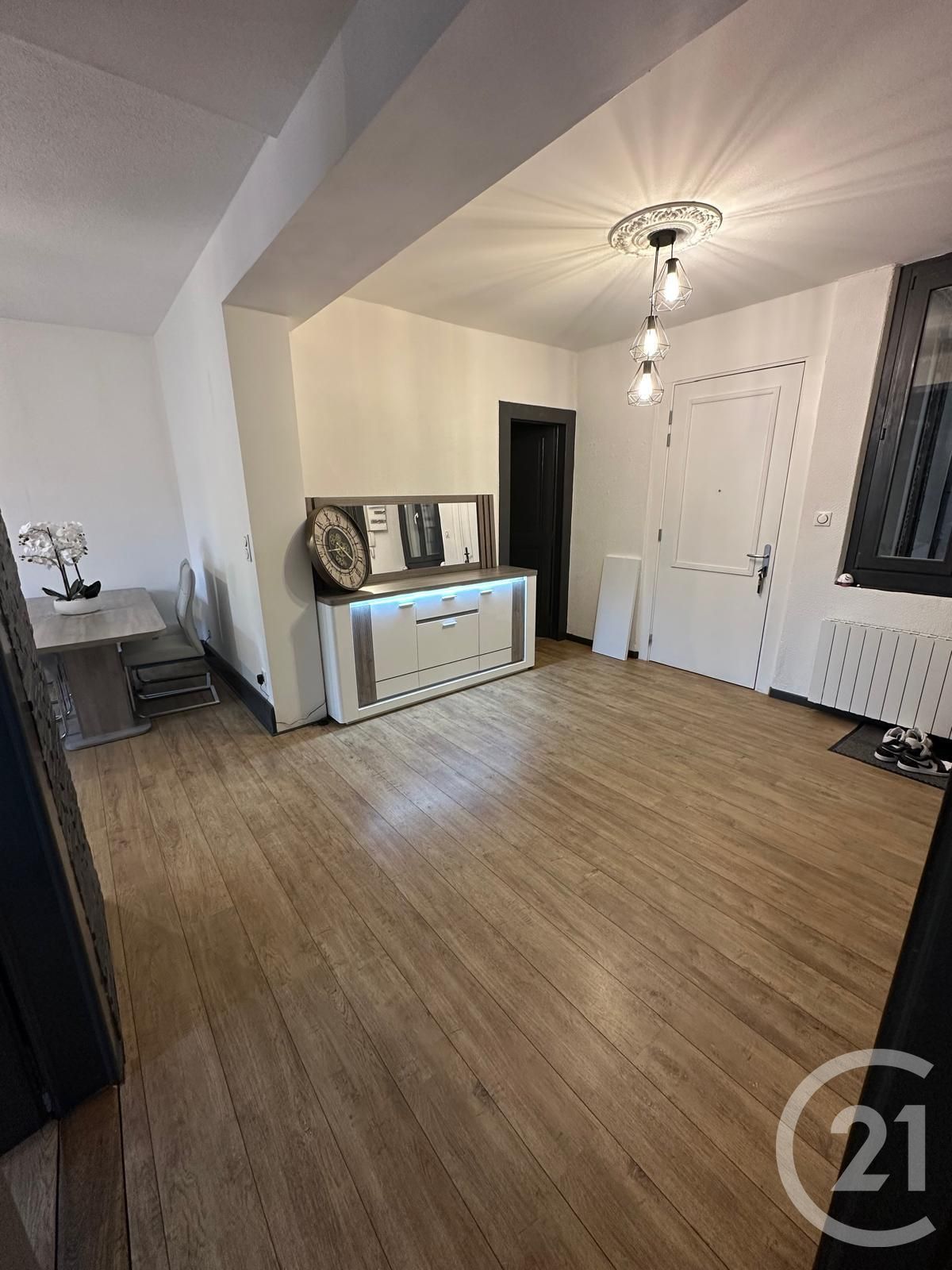 Appartement Route de Pontarlier aux Verrières de Joux à La Cluse-et-Mijoux
