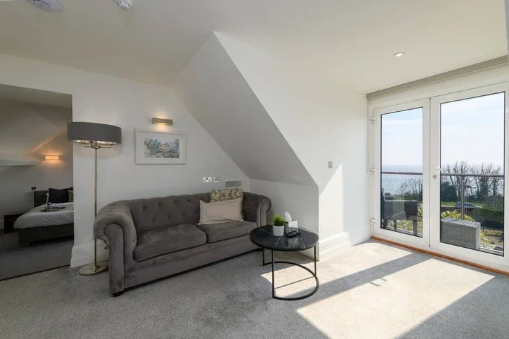 Flat Marine Parade in Penarth