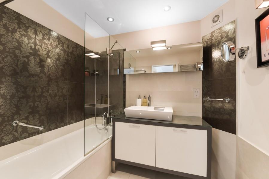 Flat Strangways Terrace in Greater London