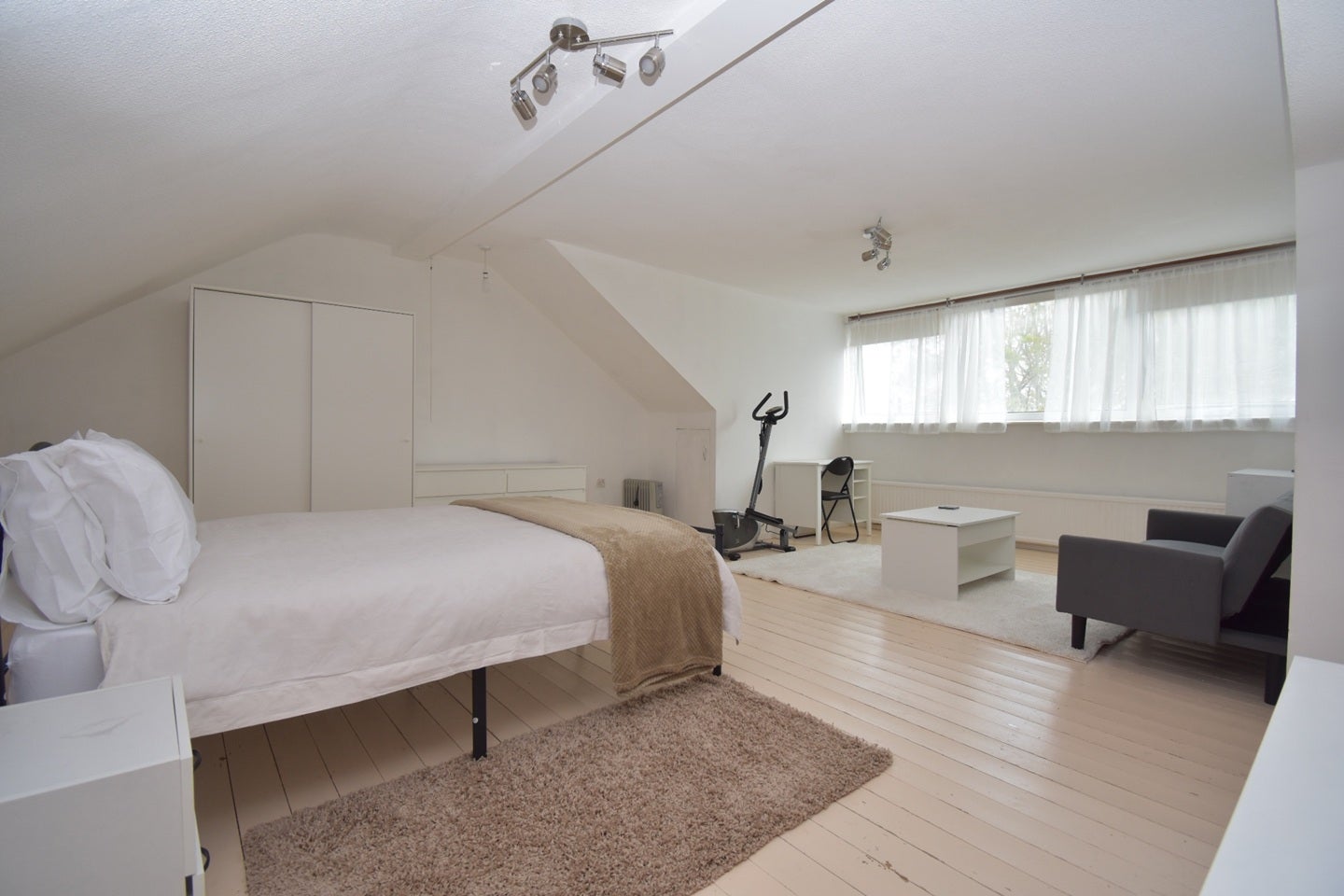 Room Perry Hill in Greater London