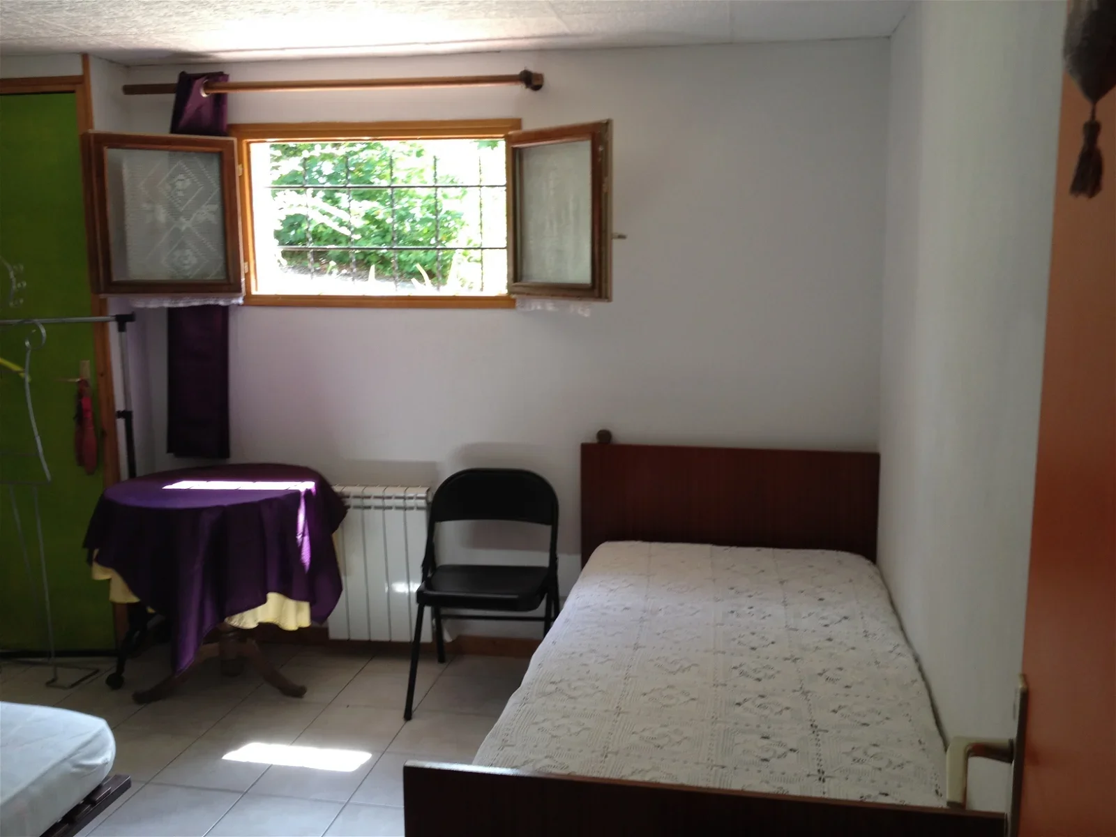 Chambre Route de Cami-grand à Trespoux-Rassiels
