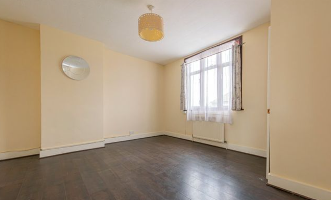 Flat Billet Road in Greater London