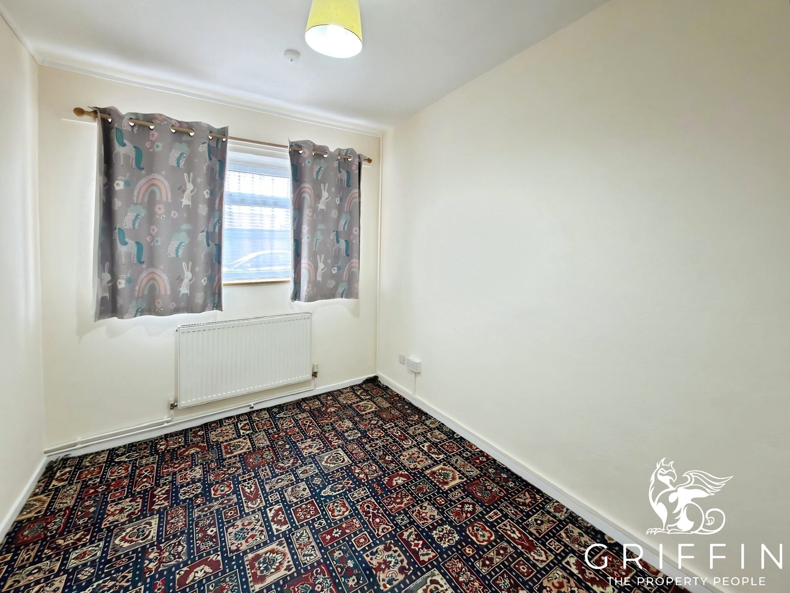 Flat Kent Road in Grays